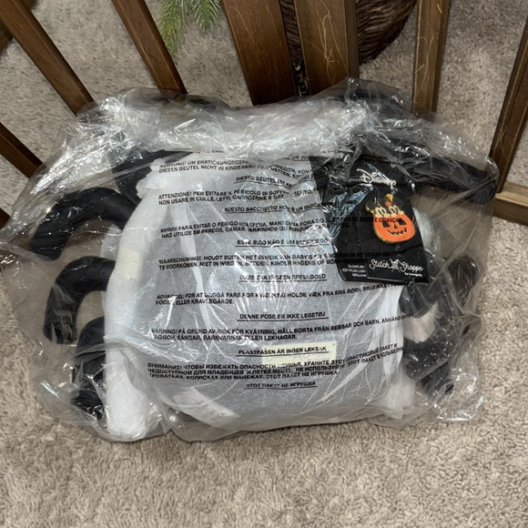 Disney Stitch Shop Spider - Picture 9 of 11